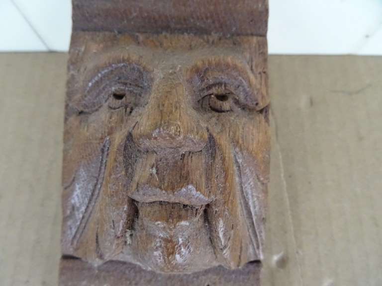 Antiek houten ornament saterkop