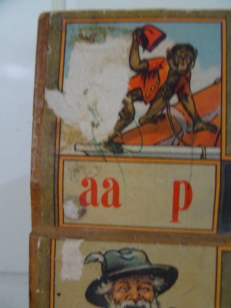 Antiek houten leesplankje aap noot mies - Afbeelding 5