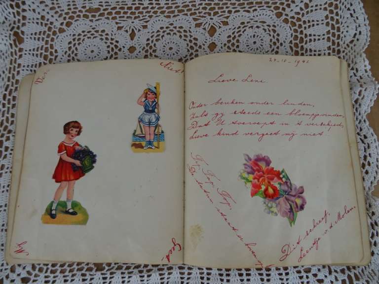 Antiek poeziealbum uit 1940