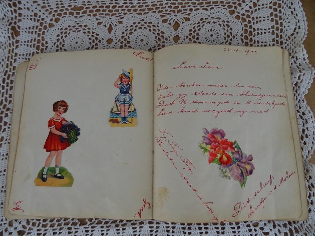 Antiek poeziealbum uit 1940
