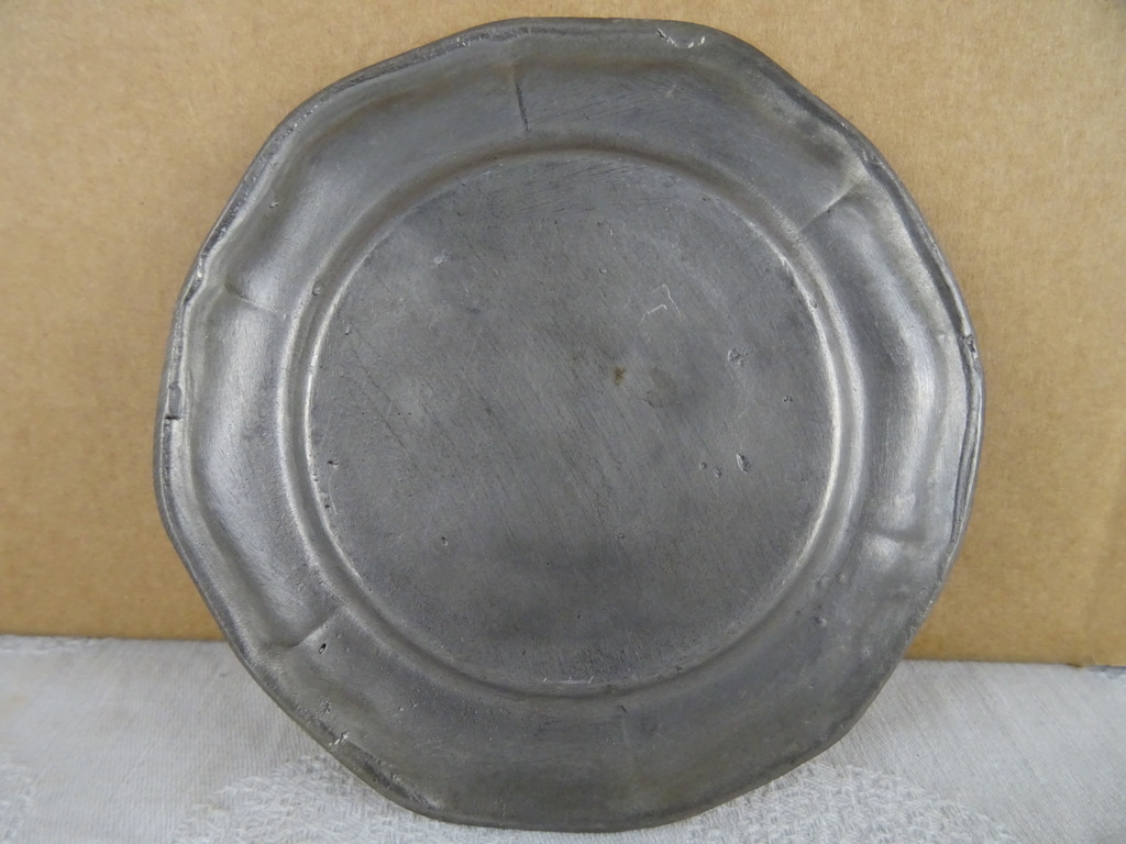 Collectie antieke bordjes tin legering - Afbeelding 6