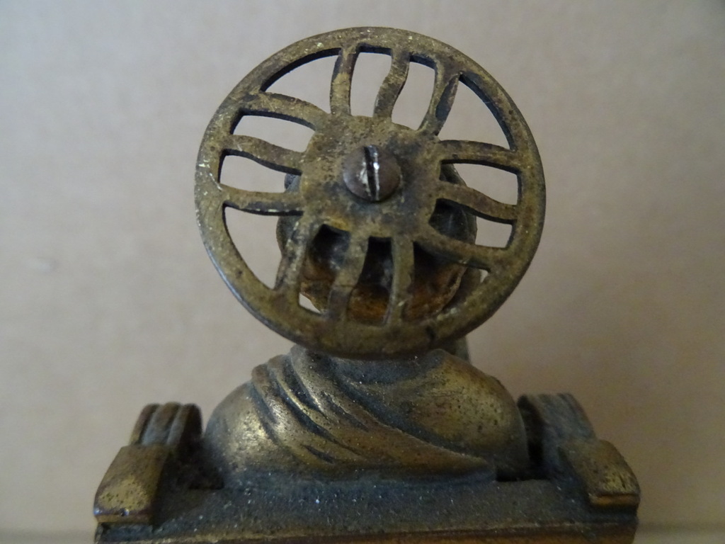 Antiek bronzen beeldje Petrus - Afbeelding 9