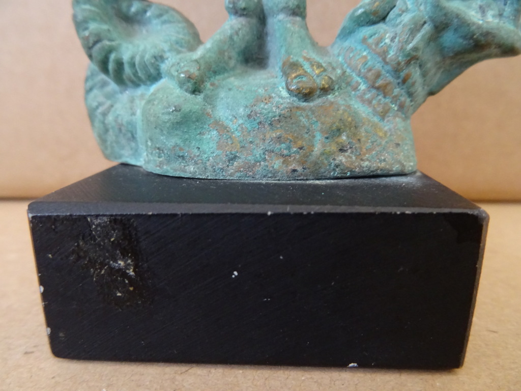 Bronzen beeldje man met draak - Afbeelding 6