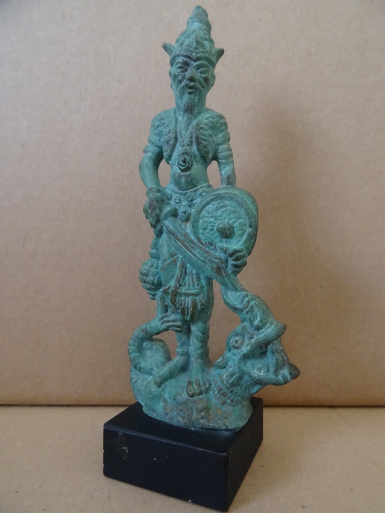 Bronzen beeldje man met draak - Afbeelding 23