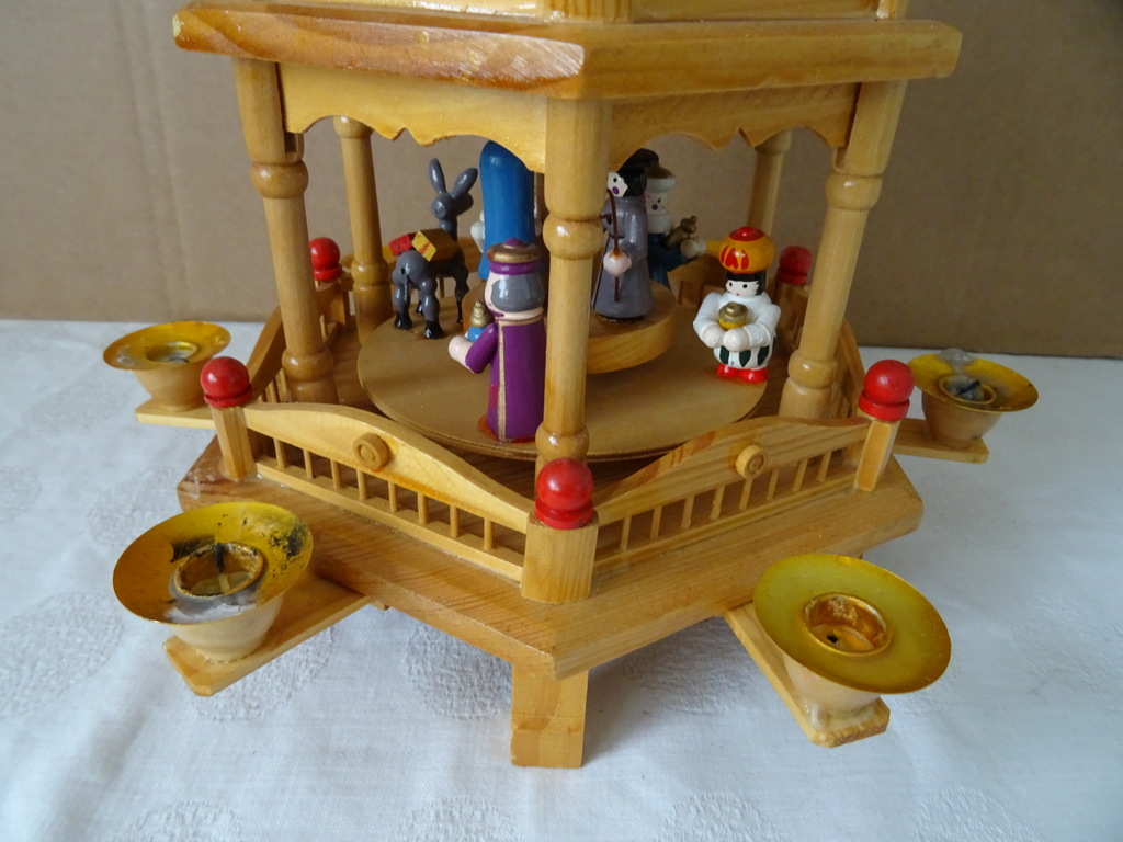 Vintage kerst piramide 46 cm - Afbeelding 5