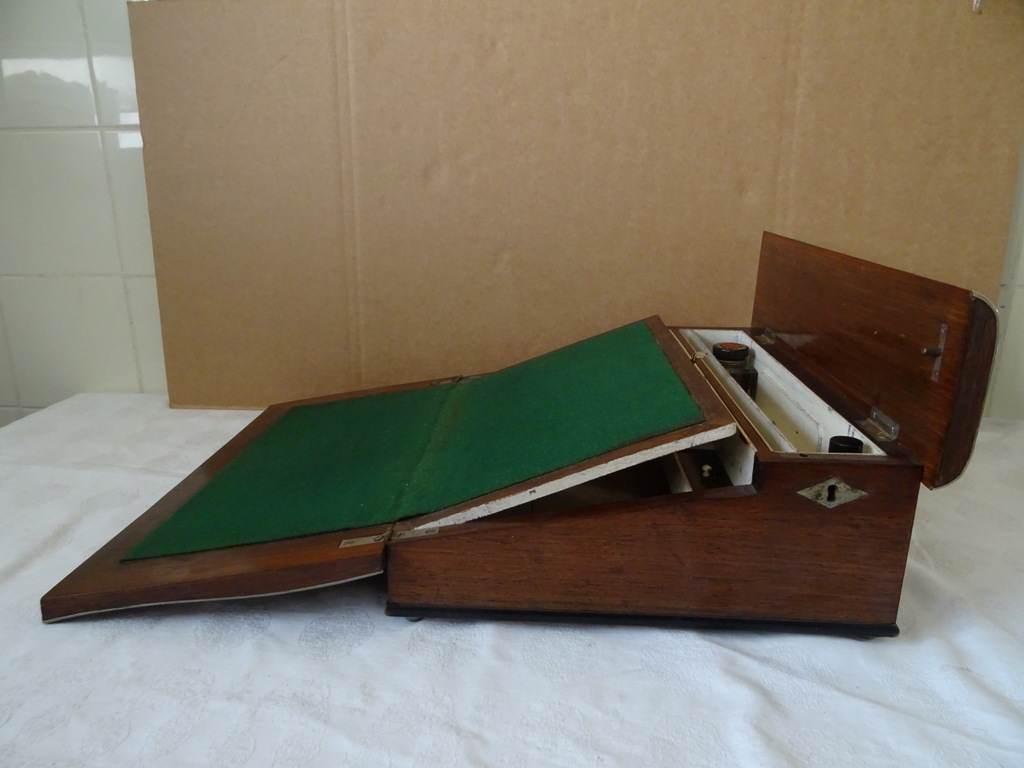 Antieke houten mobiele lessenaar - Afbeelding 16