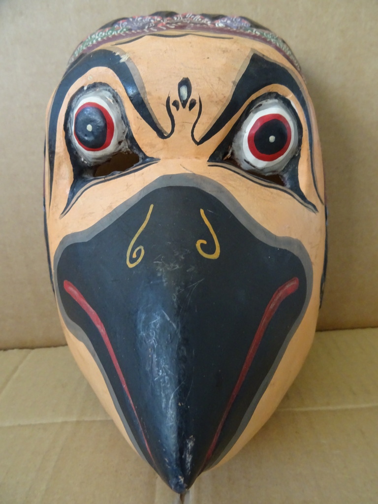 Houten vogelmasker