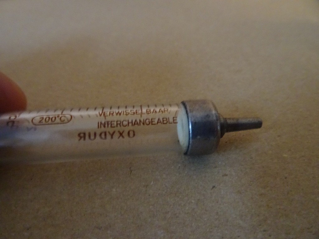 Antieke glazen injectiespuit - Afbeelding 4