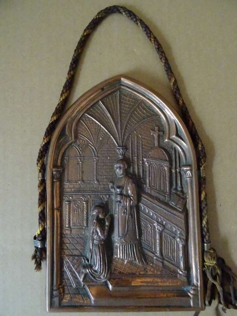 Alternative view of Antiek koperen reliëf met priester J.M.P.C. Belgium