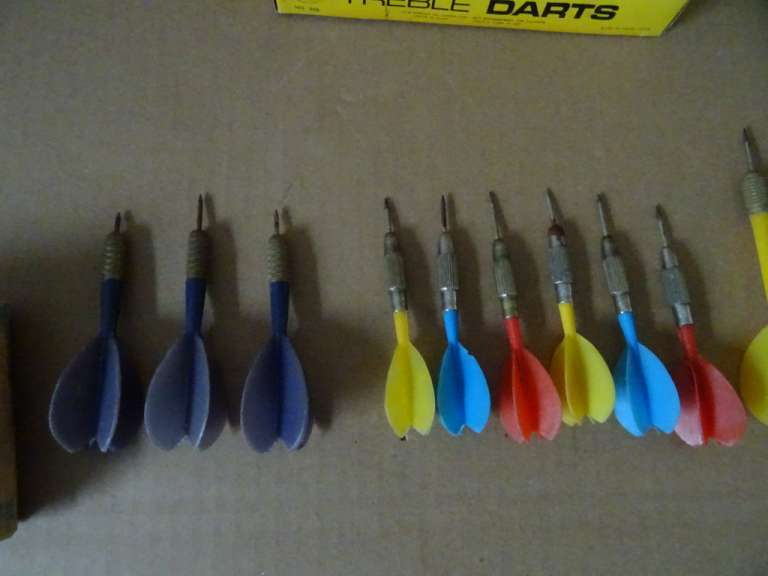 Collectie vintage dartpijlen