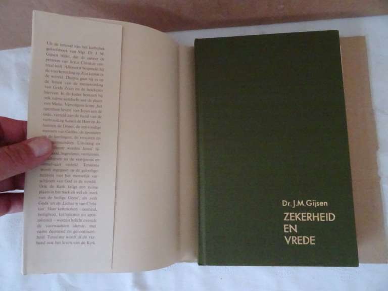 Dr. J. M. Gijsen Zekerheid en vrede 15x