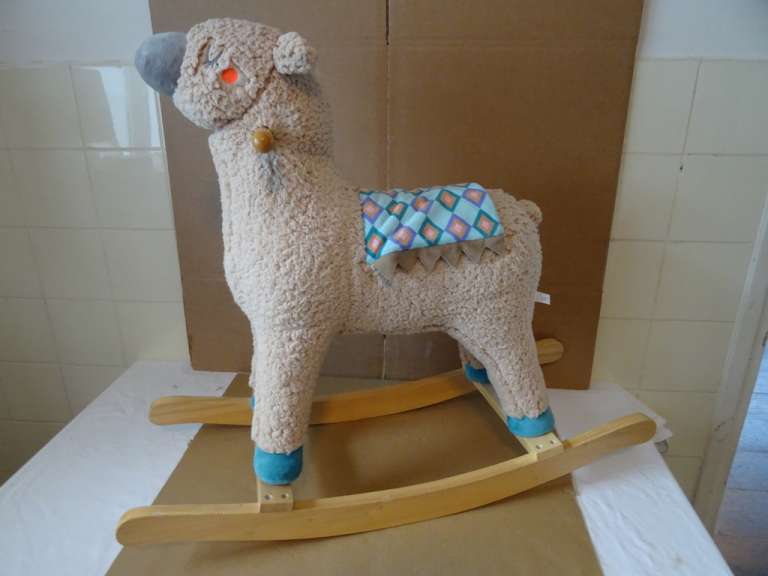 Hobbelpaard alpaca 63cm