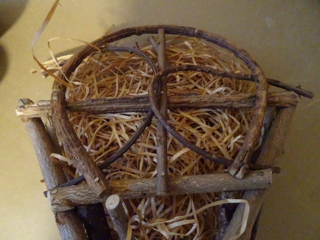 Kindje Jezus in houten kribbe - Afbeelding 16