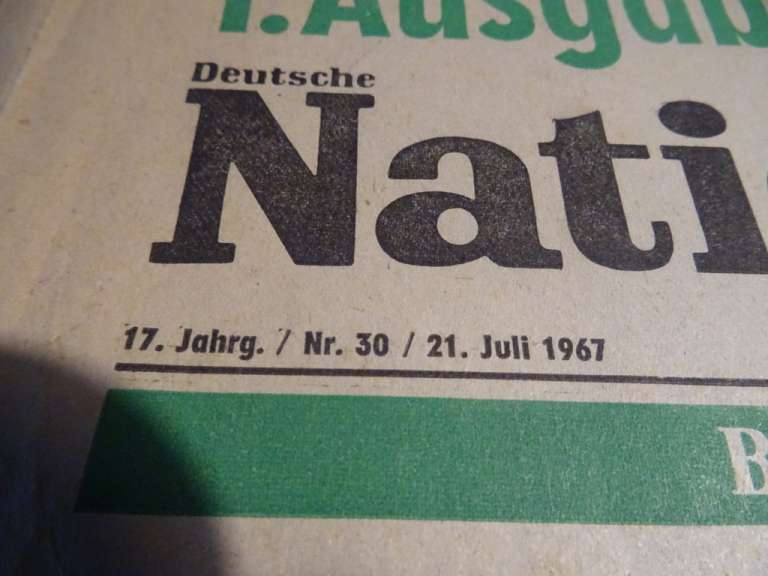 National Zeitung 21 juli 1967