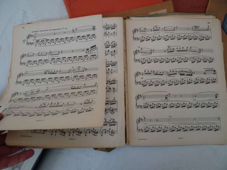 Collectie antieke bladmuziek piano
