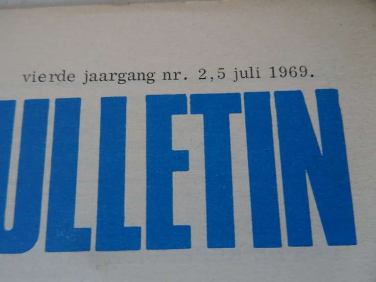 Collectie Vietnam bulletin krantjes 1969