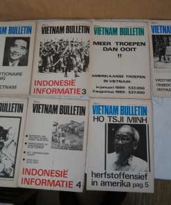 Collectie Vietnam bulletin krantjes