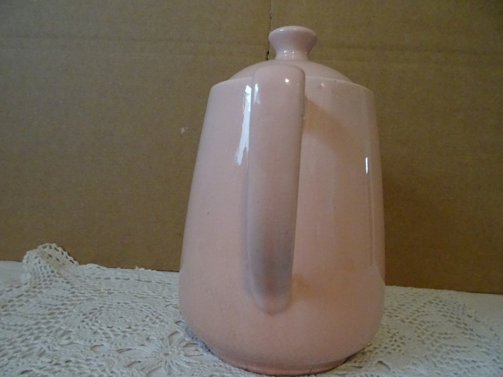Antieke pastel roze theepot P Regout Antieke pastel roze theepot P Regout