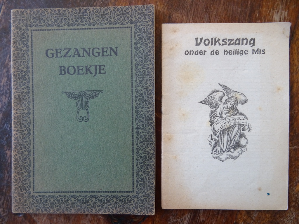 Antiek gezangenboekje