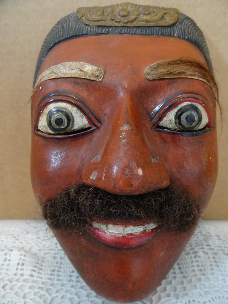Vintage houten masker Indonesië