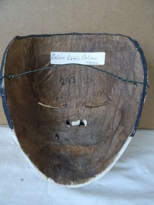 Vintage houten masker Dalem Kumis balanc