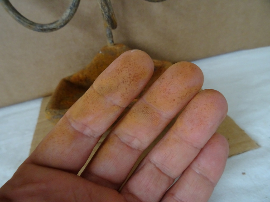 Antiek zeepbakje kledinghanger mijnen Antiek zeepbakje kledinghanger mijnen