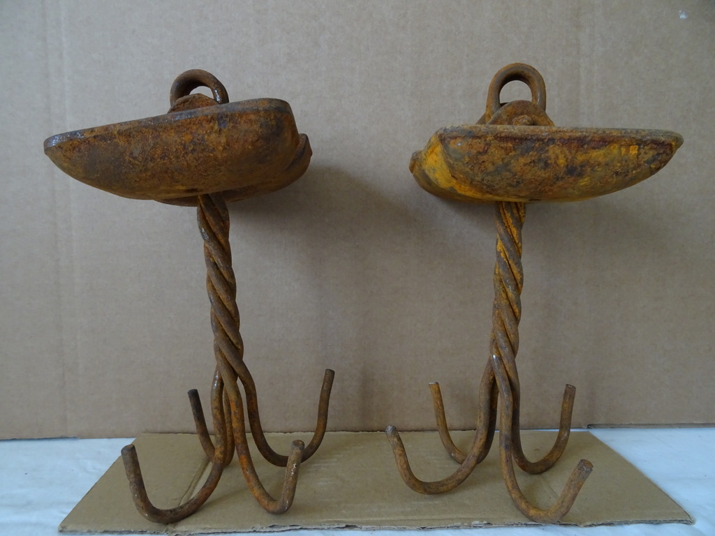 Antieke zeepbakjes kledinghangers mijnen Antieke zeepbakjes kledinghangers mijnen