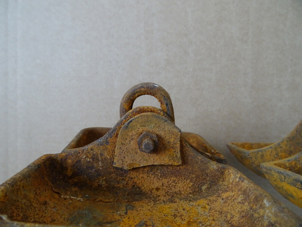 Antieke zeepbakjes kledinghangers mijnen Antieke zeepbakjes kledinghangers mijnen