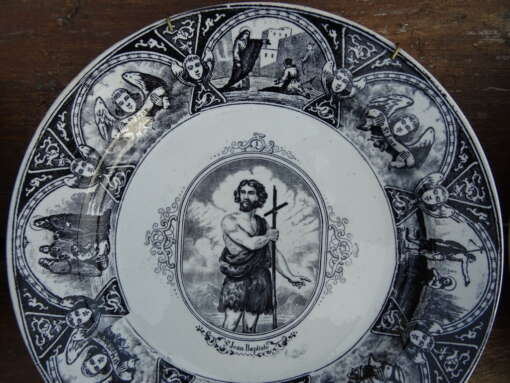 Collectie antieke borden met Heiligen