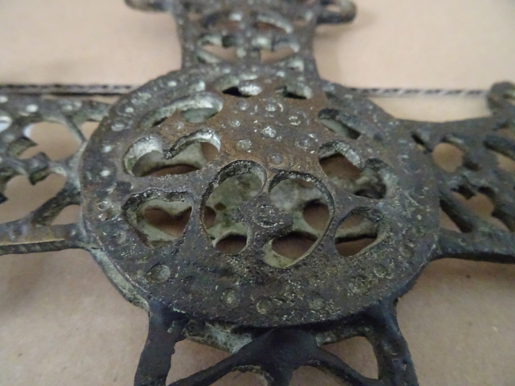 Antieke kruiskandelaar Byzantijnse stijl 63cm Antieke kruiskandelaar Byzantijnse stijl 63cm