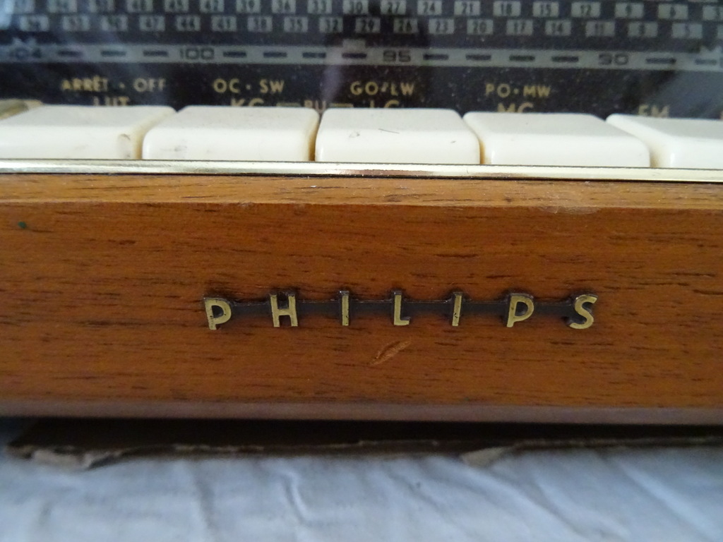 Vintage Philips radio B4X23A/01 - Afbeelding 5