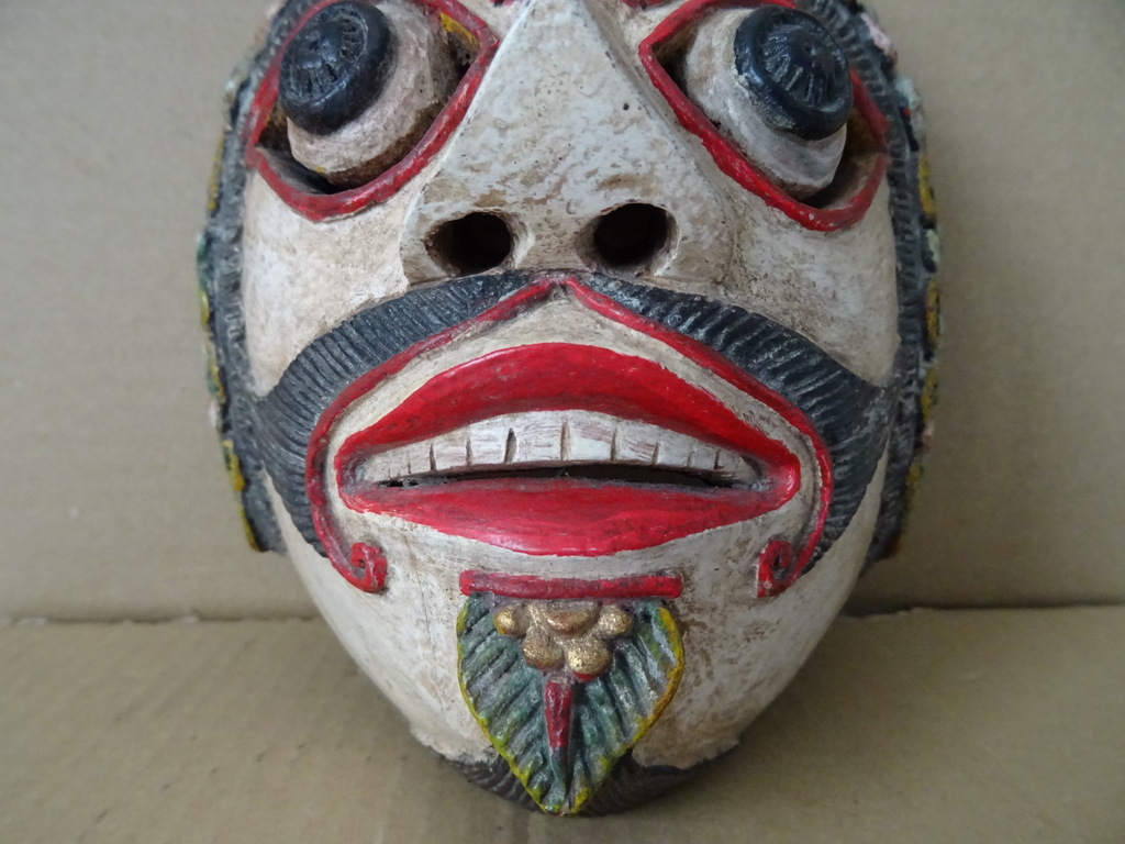 Vintage houten masker Indonesië - Afbeelding 4