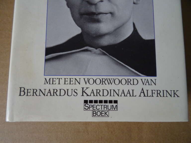 Alternative view of H.W.F. Aukes Het leven van Titus Brandsma