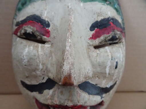 Antiek houten masker Indonesië Resobagu