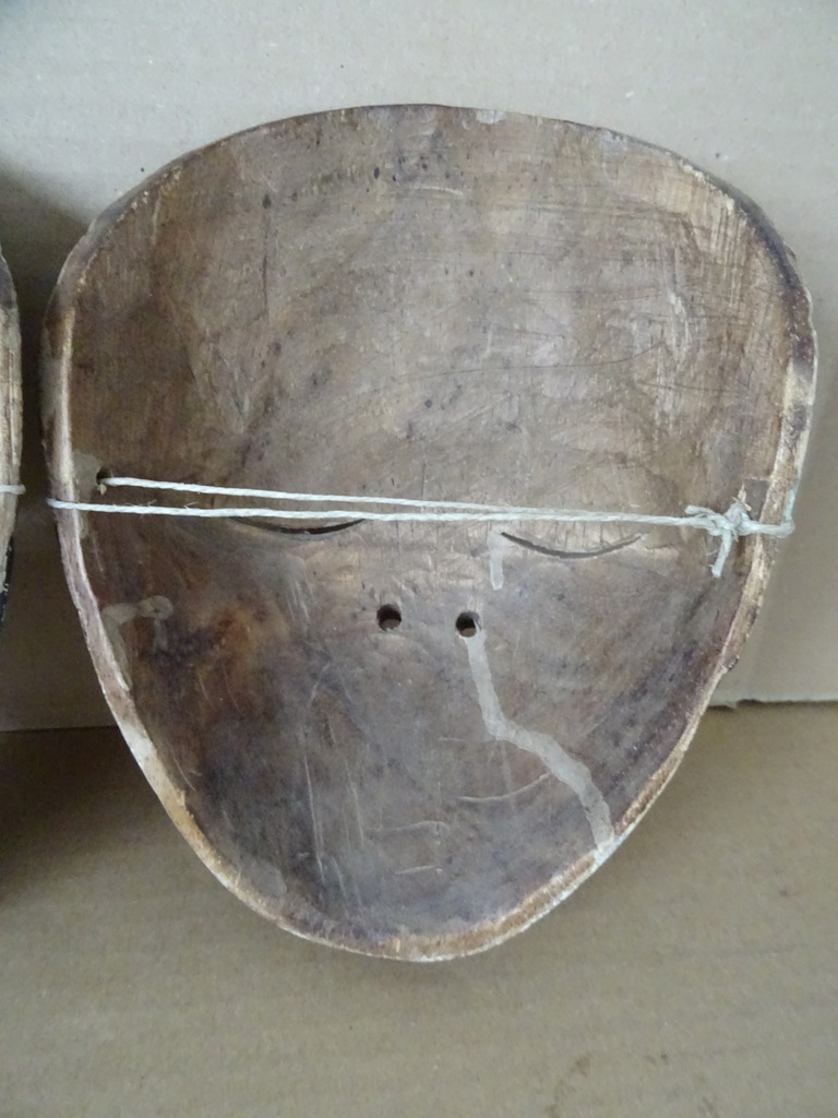 Vintage houten maskers Indonesië - Afbeelding 26