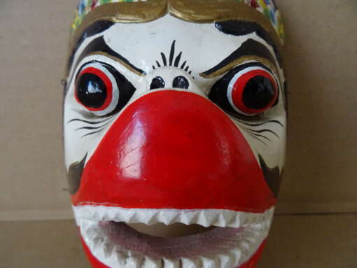 Houten masker Hanuman