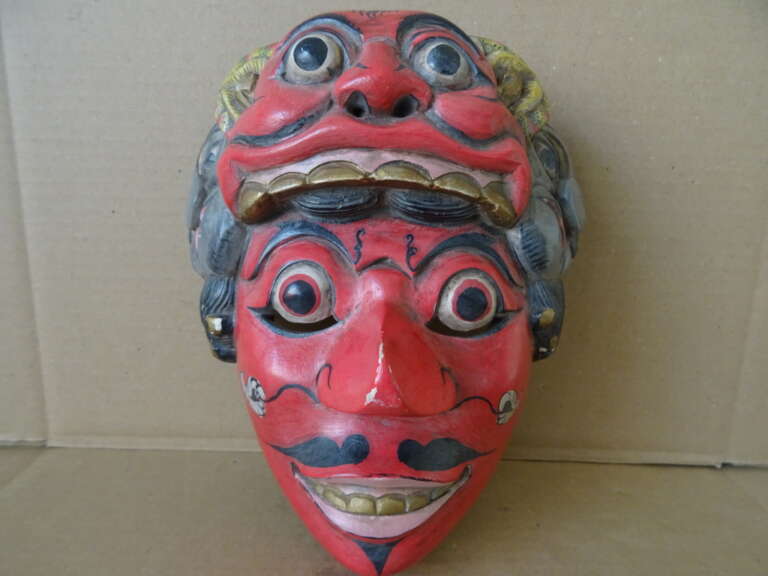 Vintage houten masker Indonesië