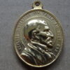 Antiek medaillon Heilige Maria en Heilige Vincentius