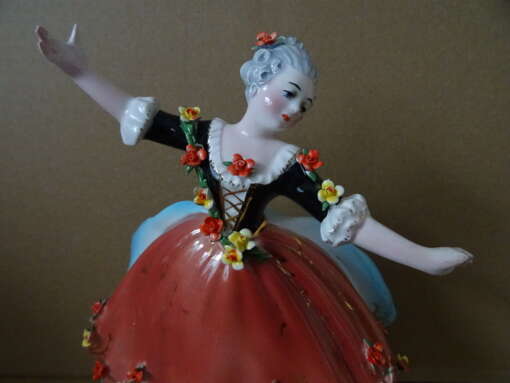 Porseleinen beeld danseres Italië 21cm