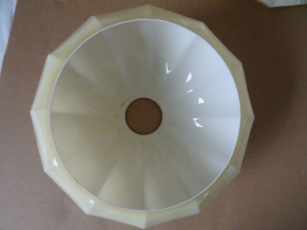 Antieke opaline glazen lampenkapjes - Afbeelding 5