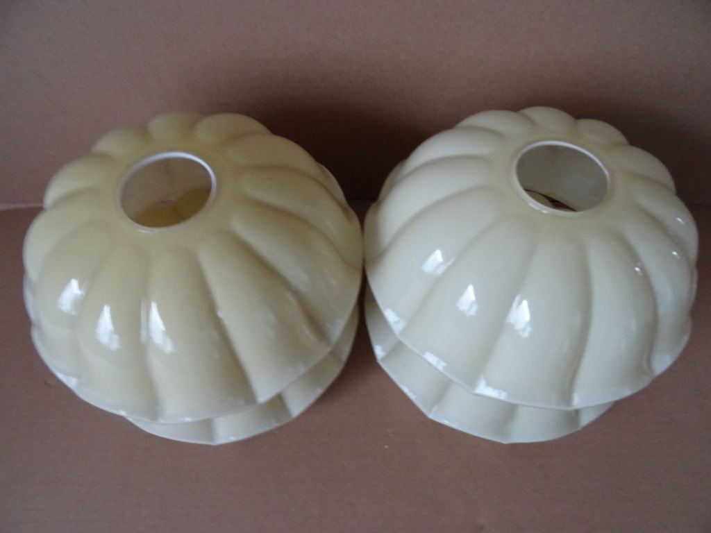 Antieke opaline glazen lampenkapjes - Afbeelding 7