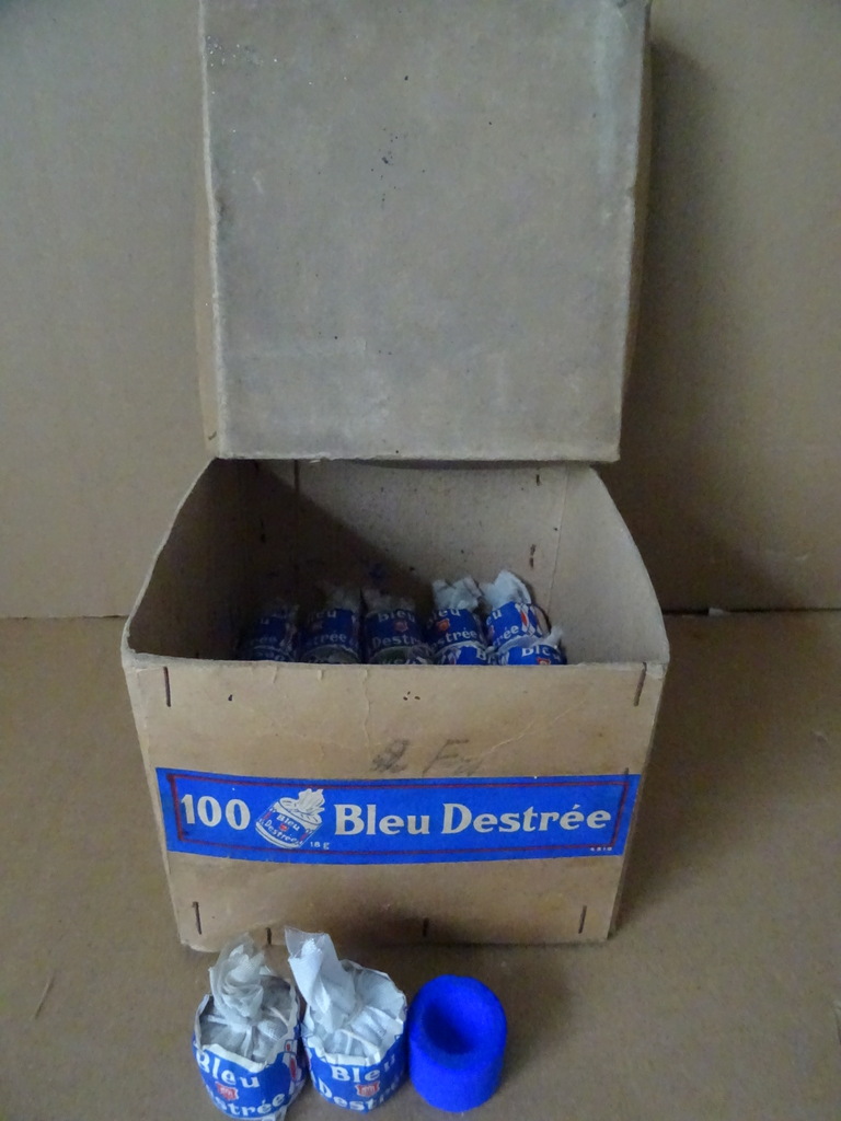 Collectie vintage wastabletten Blue Destrée