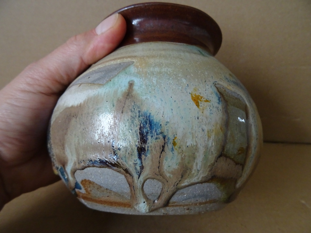 Vintage aardewerk vaas 12cm handgemaakt Vintage aardewerk vaas 12cm handgemaakt