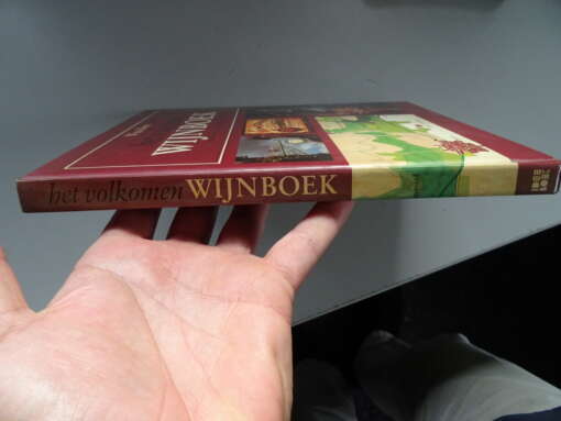 Wina Born Het volkomen wijnboek