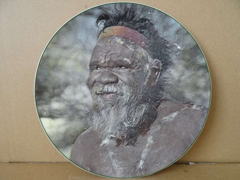 Bord Royal Doulton England Australian Aborigine