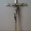 Antiek koperen kruis met Corpus Christi