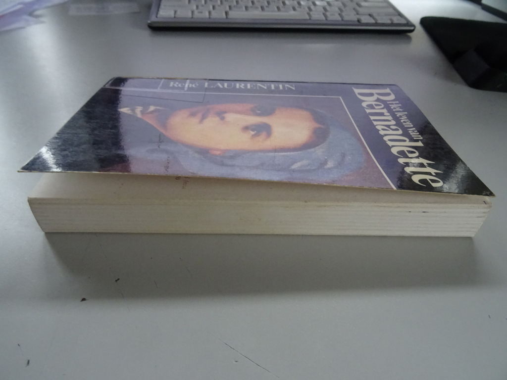 René Laurentin Het leven van Bernadette - Afbeelding 2