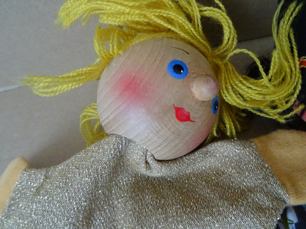 Collectie poppenkastpoppen met houten hoofd - Afbeelding 5