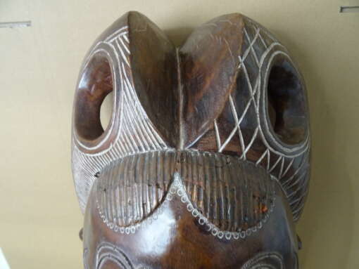 Chokwe masker Angola met koperbeslag 62cm