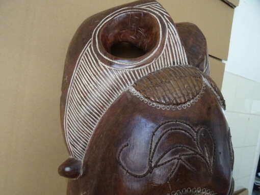 Chokwe masker Angola met koperbeslag 62cm